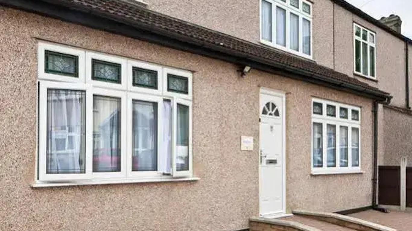 Montrose Guest House