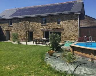 Longere Familliale 6 Persons In The Countryside - Saint-Omer-de-Blain - Edificio
