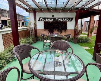Pousada Finlandia - Penedo - Patio