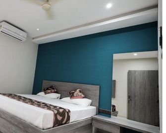 Shree Parivaar Hotel & Resort - Hazaribagh - Bedroom
