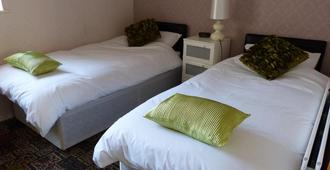 The Anglesey Arms Hotel - Caernarfon - Schlafzimmer