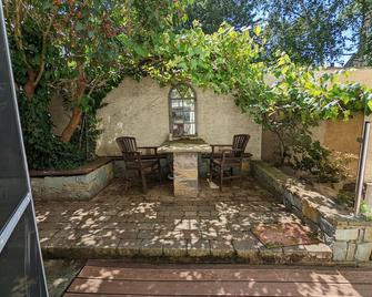 Central Apartment In The Old Town With An Outdoor Terrace - Soest - Innenhof