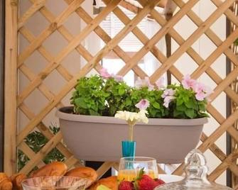 Ilion Spa Hotel - Loutra Edipsou - Mâncare