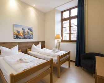 Hôtellerie du Couvent Oberbronn - Oberbronn - Bedroom