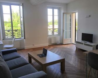 Grand 2p Terrasse Bord De Seine - Mantes-la-Jolie - Salon