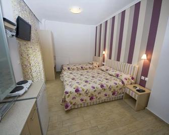 Hotel Horizontas - Nea Plagia - Habitación