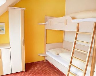 Köhlers Krone - Ehingen - Bedroom