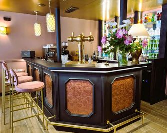 Logis Hôtel Le Boudoir - Pays-de-Belvès - Bar