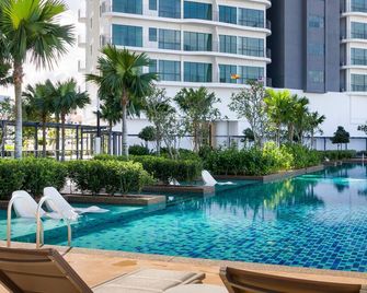 Datum Jelatek Sky Residence Kuala Lumpur - Kuala Lumpur - Basen