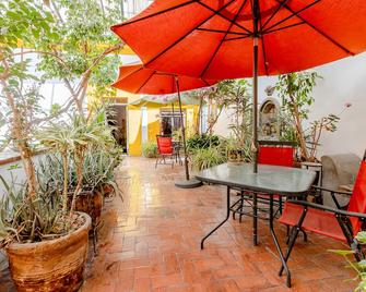 Ayenda Meson de San Sebastian - Puebla City - Βεράντα