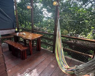 Monkey Cabin with AC - Bocas del Toro - Balcony