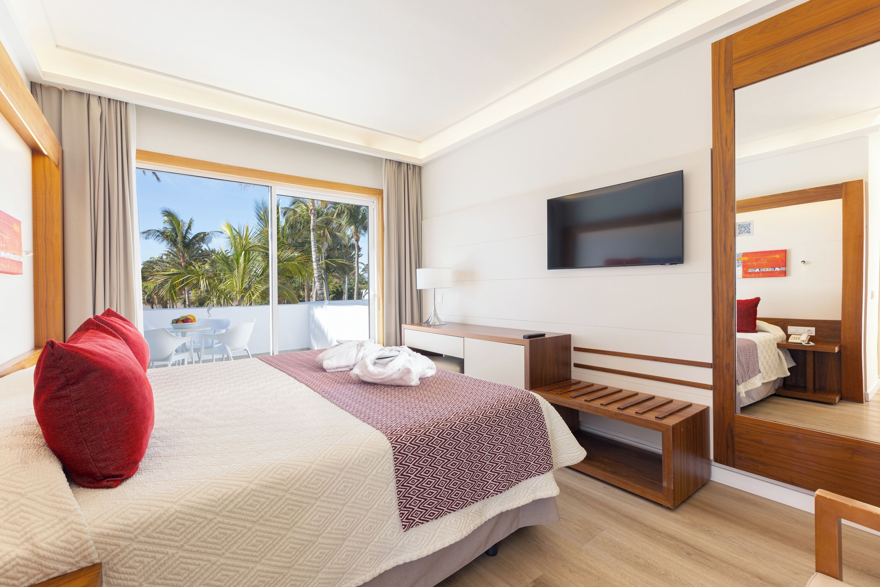 Hipotels La Geria - Puerto del Carmen