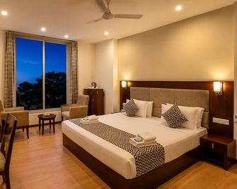 Hotel Royal Palm - A Budget Hotel in Udaipur - Udaipur