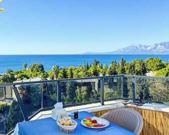 Deluxe Ersoy Hotel - Antalya - Balcony