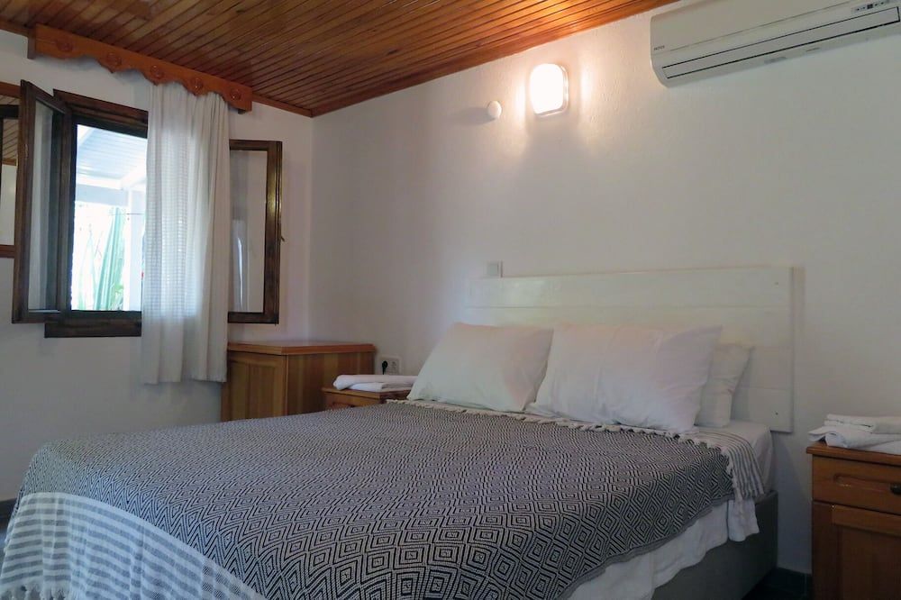 Arriba Apart Bungalow Restaurant - גומושלוק - חדר שינה