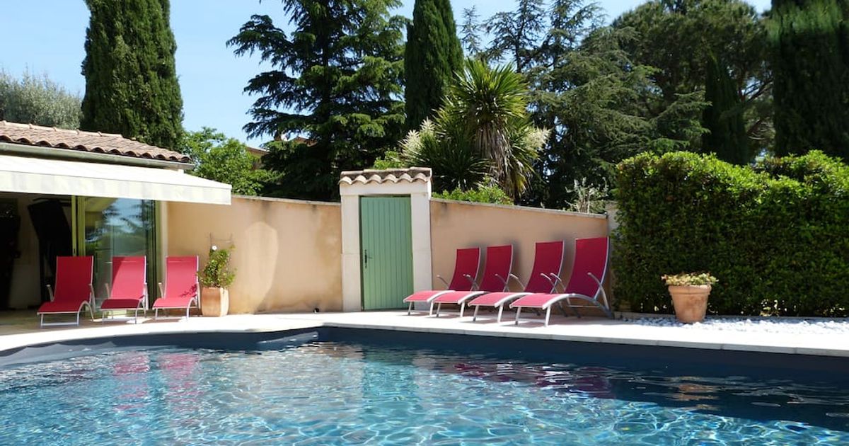 Villa Thebaïde Chambres d'hôtes from 118. Laudunl'Ardoise Hotel Deals