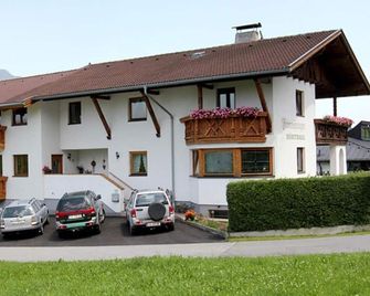 App. Cornflower / 2 bedrooms / shower, WC - Studlerhof Hörtnagl - Oberperfuss - Gebouw