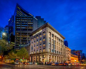 Batman's Hill on Collins - Melbourne - Bâtiment