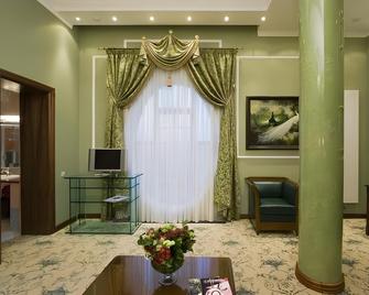 Aton Hotel - Krasnodar - Sala de estar