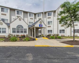 Motel 6 Streetsboro, OH - Streetsboro - Edifici