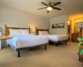 2 Queen Studio Suite, 24 Hr Check-In - Fernie - Bedroom