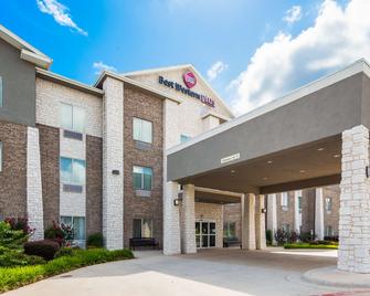 Best Western Plus Sand Bass Inn & Suites - Madill - Gebäude