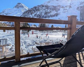 Unique Location ! Val d'Isère Snow Front - Ski in Ski Out - Standing - Val-d'Isere - Balcony
