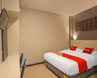 Capital O 92096 Kuala Ulee Lheue Residence Syariah - Banda Aceh - Camera da letto