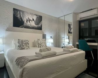 Sea and Sun 4 You - Jardins da Imperatriz - Funchal - Quarto