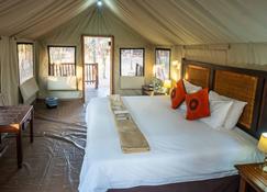 Buffalo Rock Tented Camp - Kruger National Park - Schlafzimmer