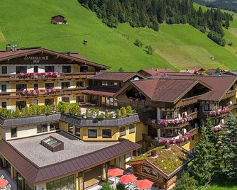 Brugger's Genießerhotel Lanersbacherhof - Tux - בניין