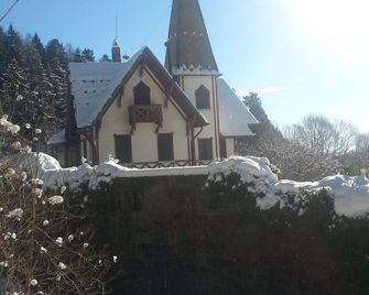 Casa Vacanze Le Violette - Brunate - Edificio