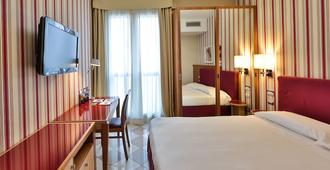 Unahotels The One Milano Hotel & Residence - San Donato Milanese
