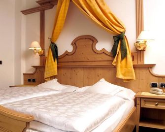 Hotel Flora - Selva di Val Gardena