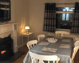 Sperrinview House - Cosy 4 Bedroom Retreat - Magherafelt