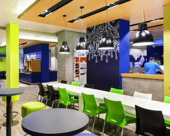 ibis budget Navegantes Itajai - Itajaí - Restaurant