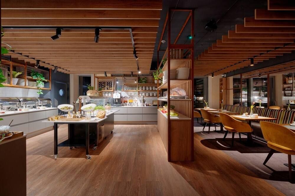 B&B HOTEL Rzeszów Centrum - ז'שוב - בר