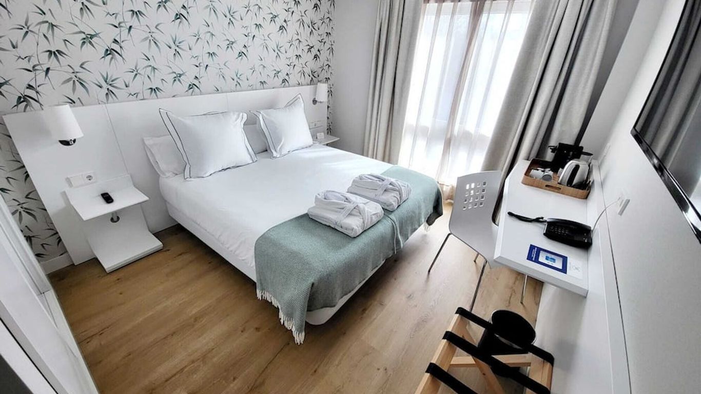 هوتل مونتي روزاس