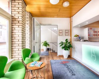 Hotel Senator - דורטמונד - דלפק קבלה