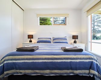 سورفسايد هوليداي بارك وارنامبول - ورّنامبول - غرفة نوم