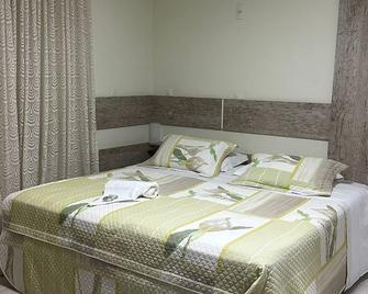 Hotel Vila Germânica - בלומנאו - חדר שינה