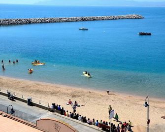 Nautic - L'Estartit - Beach