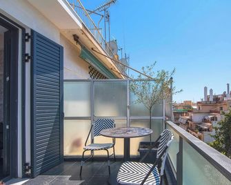 Captain Stam Suites Athens - Citystudio - Atenas - Balcón