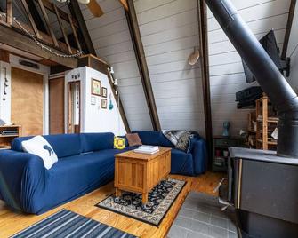 Sunday Hollow - Margaretville - Huiskamer