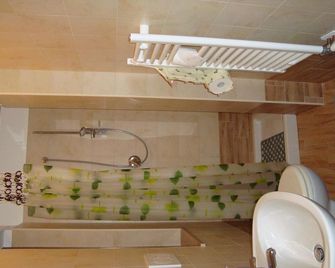 B&B Casa Ferrara - Monopoli - Baño