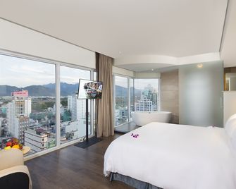 Liberty Central Nha Trang Hotel - נה טראנג - חדר שינה