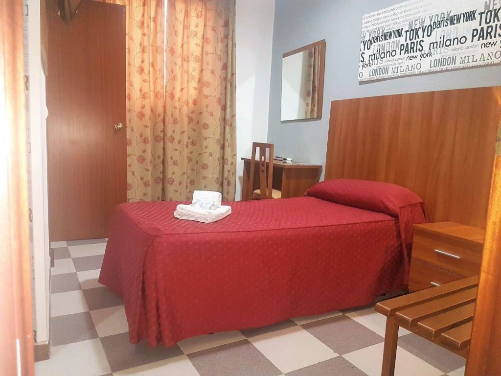 Hostal San Francisco - קאדיז - חדר שינה