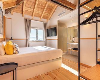 Sercotel El Balcón de la Bahía Suites - סנטאנדר - חדר שינה