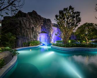 Grande Centre Point Space Pattaya - Pattaya - Pool