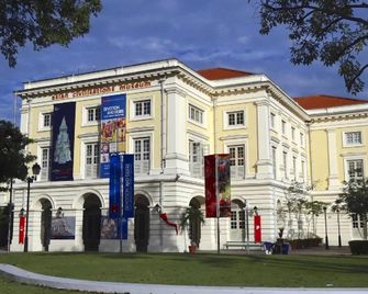 K Space Inn 14 - Singapore - Building